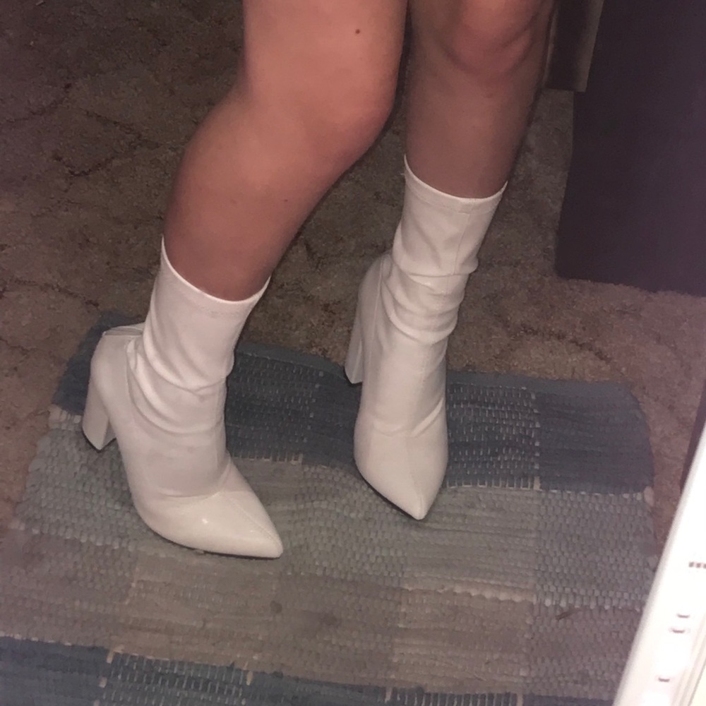 white heel boots